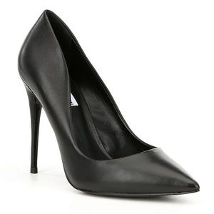 Steve Madden Pointed Toe Pumps